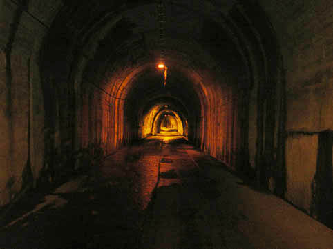心霊トンネル